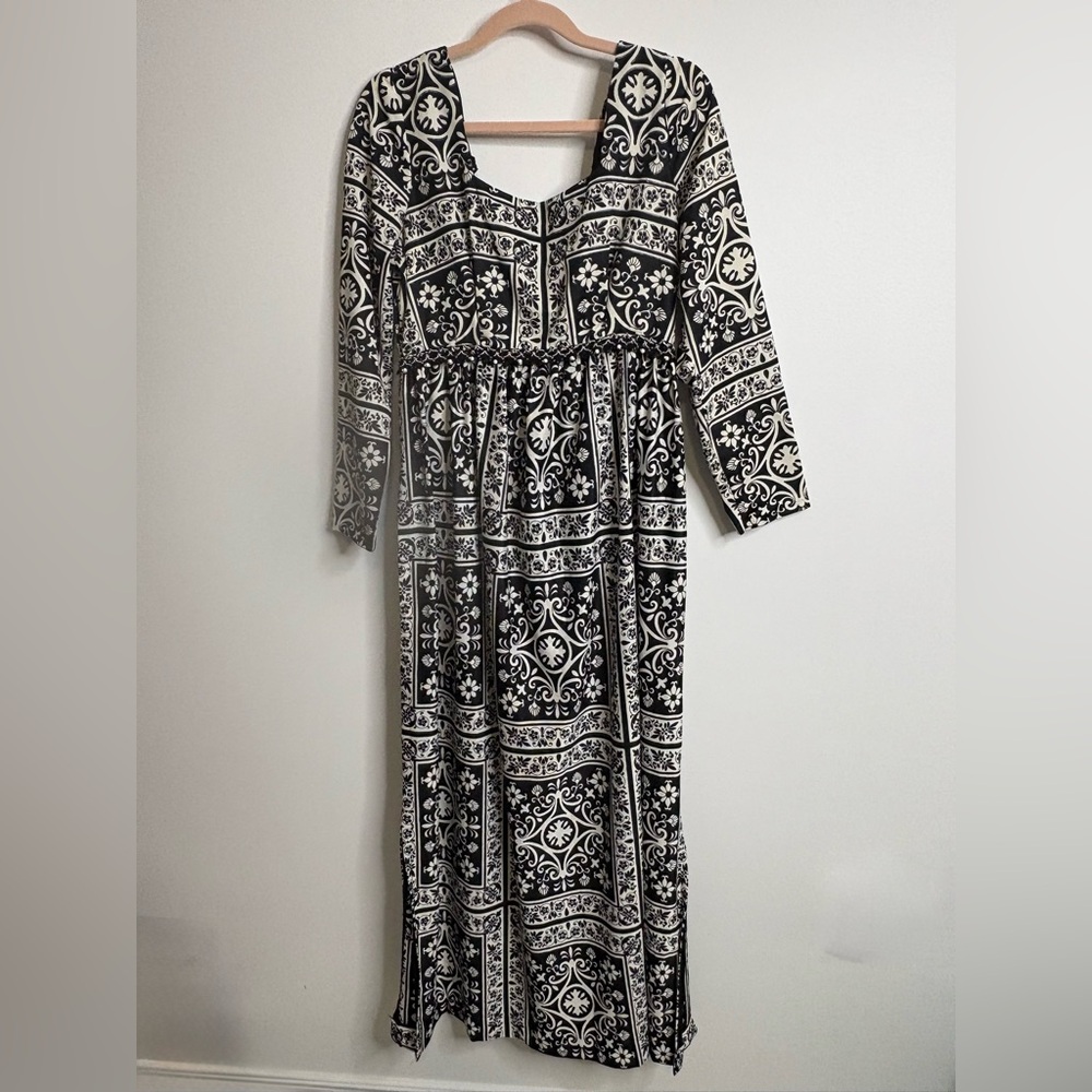 Vintage Black and White Patterned Maxi Dress Size S-M